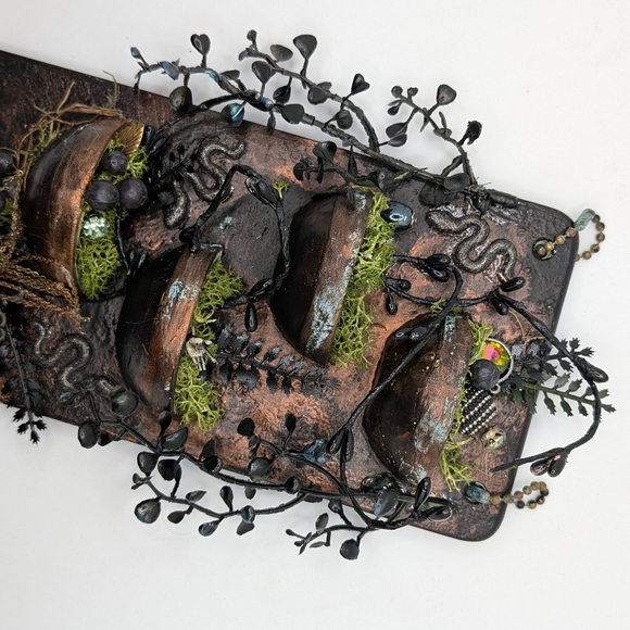 2025 year of the snake! Wall art dark and Gothic newly created - Picture 5 of 7